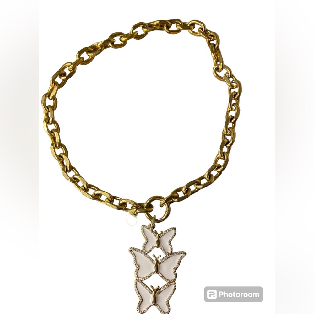 Oak & Ivy Butterfly Chunky Gold Necklace